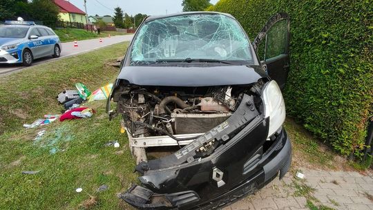 Wypadek dachowanie policja Zamość