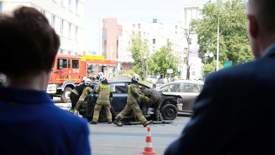 Ci to potrafią świętować. Centrum Symulacji Medycznej zamiast zdmuchnąć świeczki, wzięło się do pracy