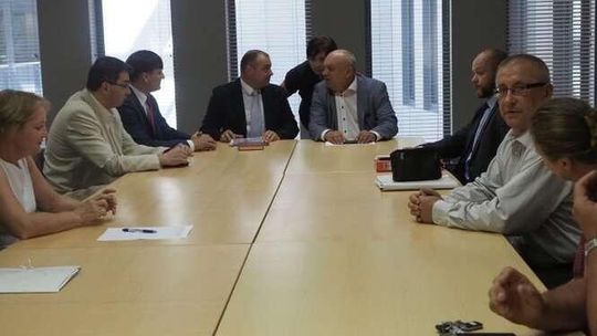 Cięcia w COZL: Będą obniżki pensji pracowników. Nawet o połowę