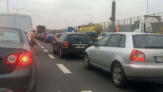 Ciecierzyn: Uwaga na duże korki na drodze krajowej nr 19