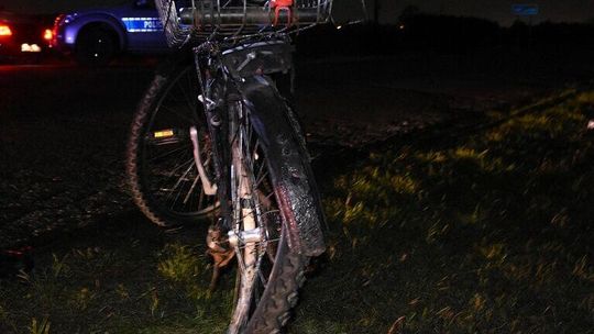 Ciemna droga do domu. Audi najechało na rowerzystę 