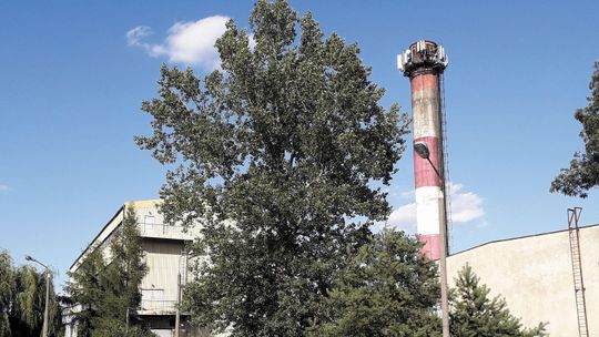 Ciepłownia z Dęblina ukarana astronomiczną kwotą. Nie miała zezwoleń na emisję spalin