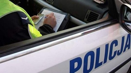 Ciężarówka zjechała z drogi, utrudnienia na obwodnicy Międzyrzeca Podlaskiego