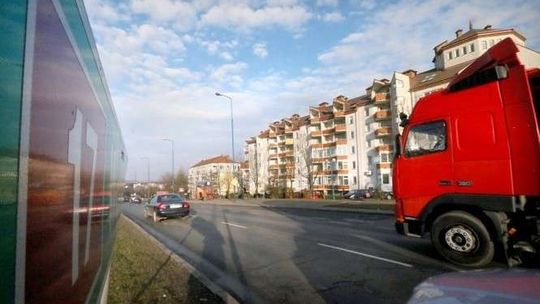 Ciężarówki będą jeździć przez Lublin, żeby ominąć opłaty? Radni chcą wygonić tiry z miasta