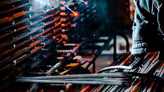 Co daje galwanizowanie metalu? Trwałość, odporność i estetyczny wygląd powierzchni