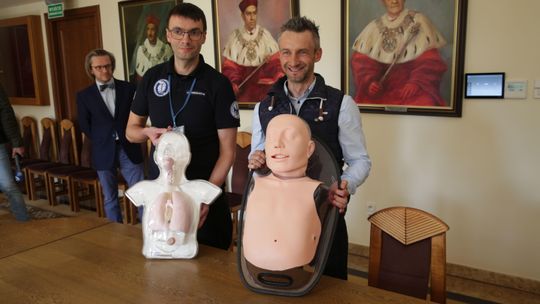 Co piąty pacjent chory na raka umiera z głodu. W Lublinie studenci będą się uczyć na fantomach