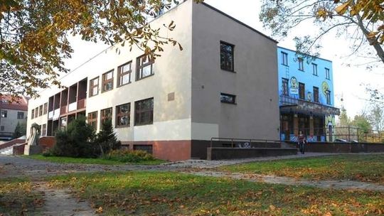 Co sądzisz o Zamojskim Domu Kultury? Wypełnij ankietę i pomóż zdobyć pieniądze