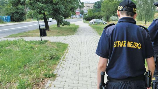 Co się dzieje w Straży Miejskiej? Co czwarty z nowo przyjętych funkcjonariuszy odchodzi