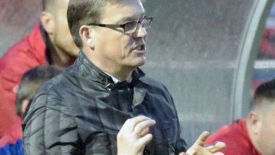 Co się wydarzyło po treningu? Piłkarz oskarża trenera o pobicie