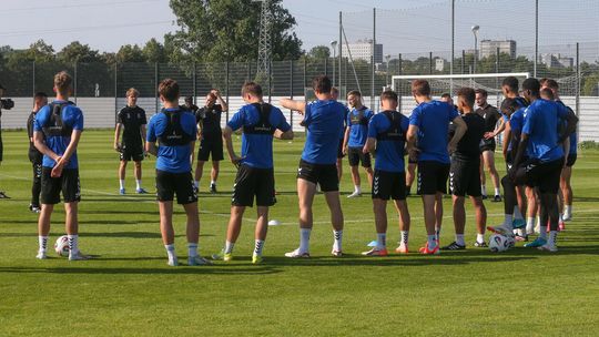 Co słychać w Motorze? Pierwszy trening opóźniony, nowy bramkarz na celowniku i dwa sparingi