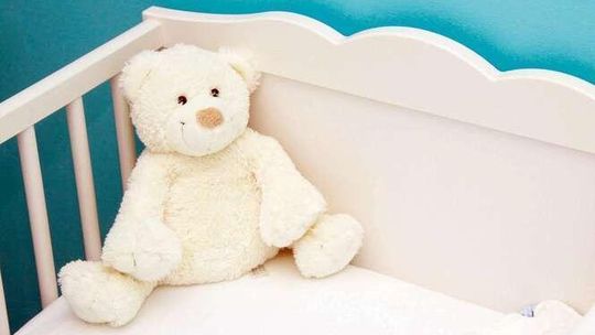 Co śpi w łóżku Twojego dziecka? Jak walczyć z alergenami?