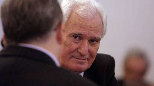 "Co to ma do rzeczy, czy to moja córka?". Prezes LSM, córka i windy w spółdzielni