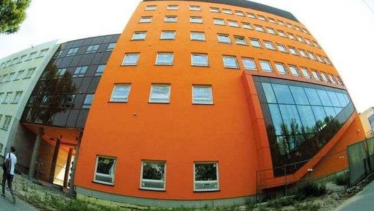 Co z przemalowaniem szpitala? "Chcemy uniknąć zarzutu niegospodarności"