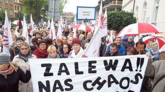 Co z reformą edukacji? Prezydent zwleka z podpisem