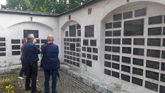 Co z renowacją muru przy kościele św. Antoniego? Jest jeden problem