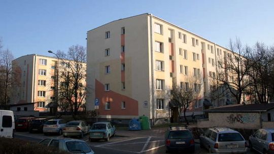 Co zrobić gdy sąsiad nie chce sprzątać? Uciążliwi lokatorzy