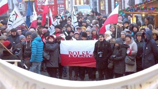 Coraz ostrzejszy spór między rządem a opozycją. Manifestacją w Lublinie zajmie się policja