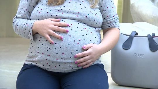 Coraz więcej ciężarnych zakażonych koronawirusem
