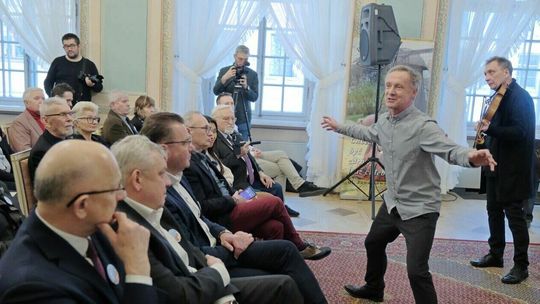 Coś tu nie gra? Gościem specjalnym Zjazdu Zbyszków był Grzegorz