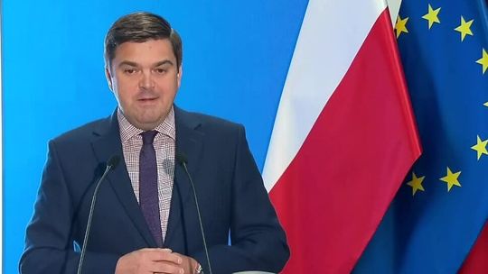 Covid-19. Resort zdrowia czeka na szczepionkę „celowaną w omikrona”