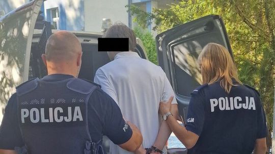 Cukier zaprowadził go do aresztu