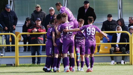 Czarni Połaniec – Podlasie Biała Podlaska 3:2. Utrzymanie już pewne!