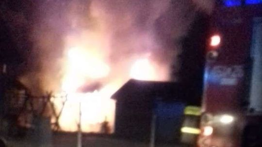 Czarny Las: Spłonął domek letniskowy [wideo]