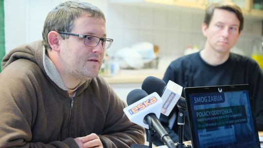 Czego do pieca wkładać nie wolno. Rusza antysmogowa kampania