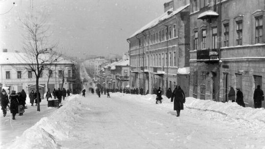 Czekając na sobotnią śnieżycę. Zima w Lublinie na starych fotografiach