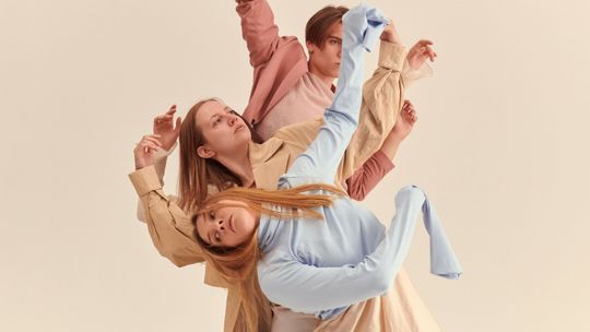 "Czerwona wieża" - spektakl i spotkanie w Centrum Kultury