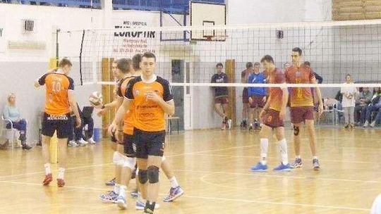 Czołg AZS Uniwersytet Warszawski – Huragan Międzyrzec Podlaski 0:3 