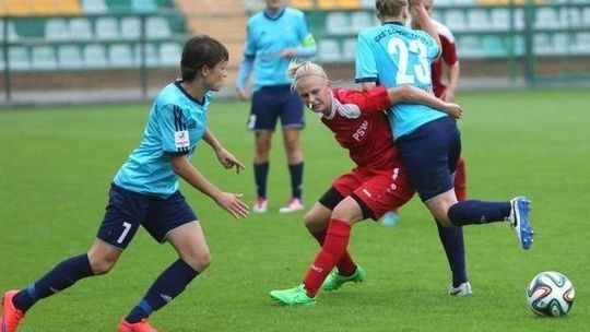 Cztery piłkarki z naszego województwa powołane do kadry Polski