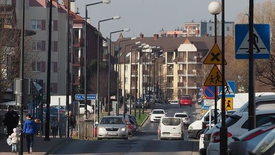 Czuby: Chciał wyjechać spod bloku, inni mieszkańcy zamknęli mu bramę