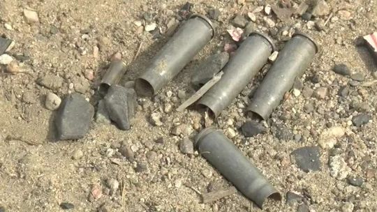 "Czuliśmy się jak na polu bitwy". Pociski ze strzelnicy uderzyły w pobliską wioskę