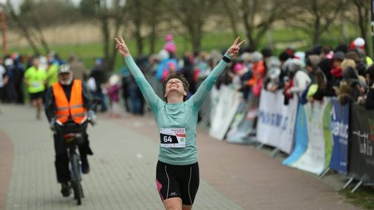 Czwarta Dycha do Maratonu. Na mecie 1063 zawodników (zdjęcia, wideo)