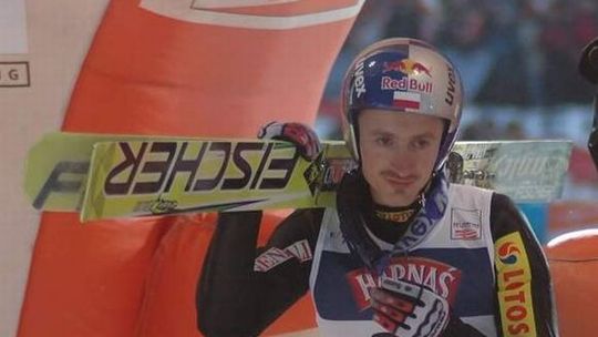 Czwarte miejsce Adama Małysza podczas drugiego konkursu w Harrachovie