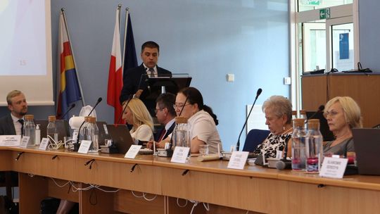 Czwarty rok bez wotum zaufania dla prezydenta