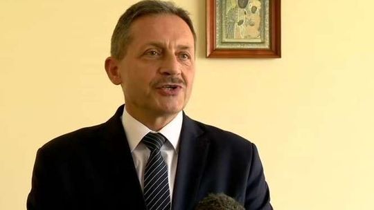 "Czy człowiek chory obnosi się ze swoją chorobą"? Burmistrz Radzynia Podlaskiego o kontrowersyjnej wystawie