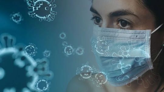 Czy maseczka chroni przed koronawirusem? Polska Akademia Nauk odpowiada na najczęściej zadawane pytania