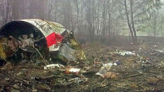 Czy Polacy wierzą w zamach w Smoleńsku? Nowy sondaż