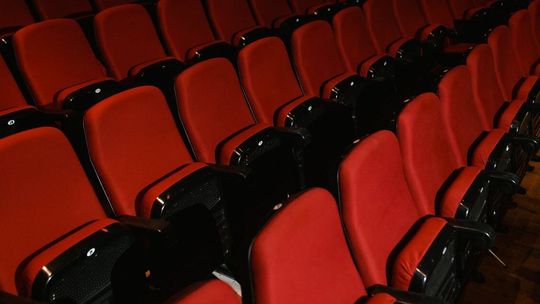 Czy popularna sieć kin zniknie z Polski? Właściciel ma problemy finansowe