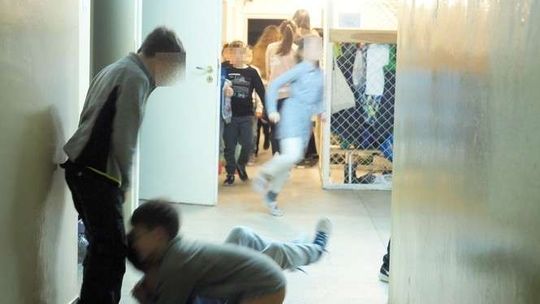 Czy w tej szkole też biją? Kuratorium w Lublinie dostaje więcej skarg o przemocy rówieśniczej