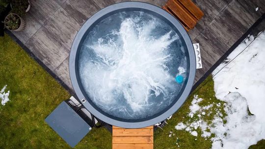 Czy wiesz, że 20 minut w balii ogrodowej spala tyle kalorii, co krótki spacer? Odkryj zdrowotne aspekty kąpieli Czy wiesz, że 20 minut w balii ogrodowej spala tyle kalorii, co krótki spacer? Odkryj zdrowotne aspekty kąpieli