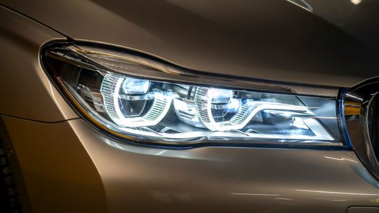 Czy żarówki LED H7 rzeczywiście poprawiają widoczność na drodze?