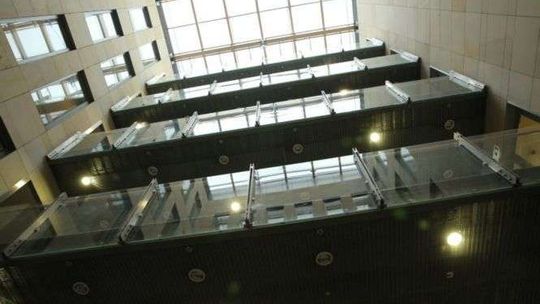 Czym poczęstuje marszałek? Kawa, herbata i ciastka dla 9 tys. osób