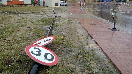 Czytelnicy ze Świdnika: Na ul. Klonowej nie jest bezpiecznie