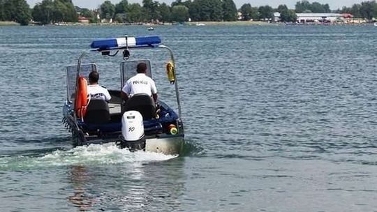 Czytelnik: Nad Jeziorem Białym jest za mało patroli wodnych