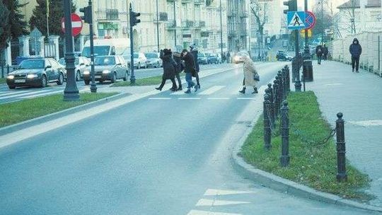 Czytelnik: Problematyczne skrzyżowanie ul. 3 Maja z Radziwiłłowską. Miasto odpowiada