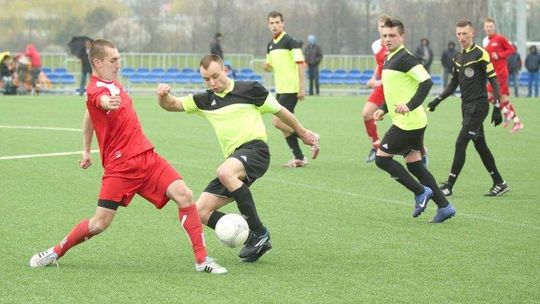 Dąbrowica przegrała i odpadła z walki o awans