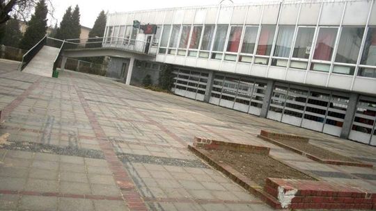 Dach Domu Chemika jednak nie zaświeci